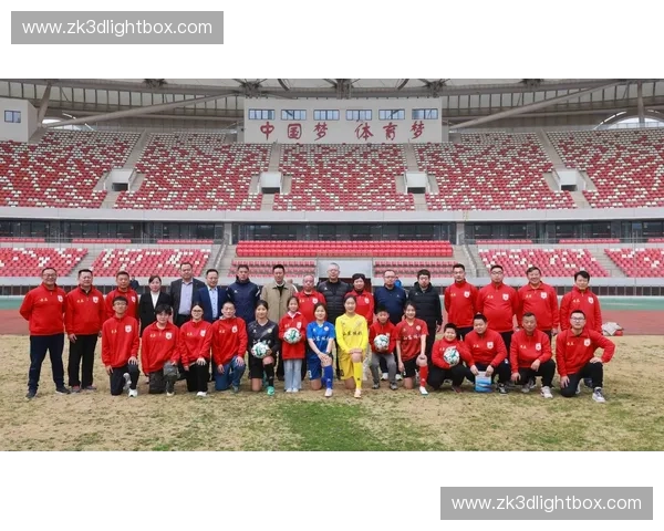 中国职业足球联赛发展格局现状与俱乐部竞争生态及未来展望前景探讨